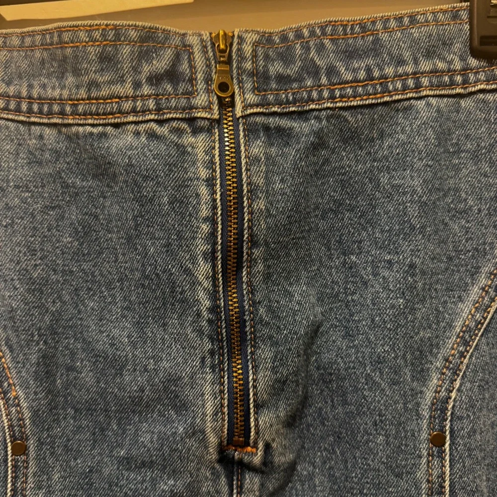 Natural Life Womens Denim Midi Skirt Blue NWT Paneled Frayed Hem size 8 - Picture 8 of 10